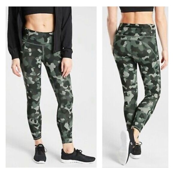 ATHLETA Lightening Camo 7/8 Tight, Sz S - Picture 1 of 13